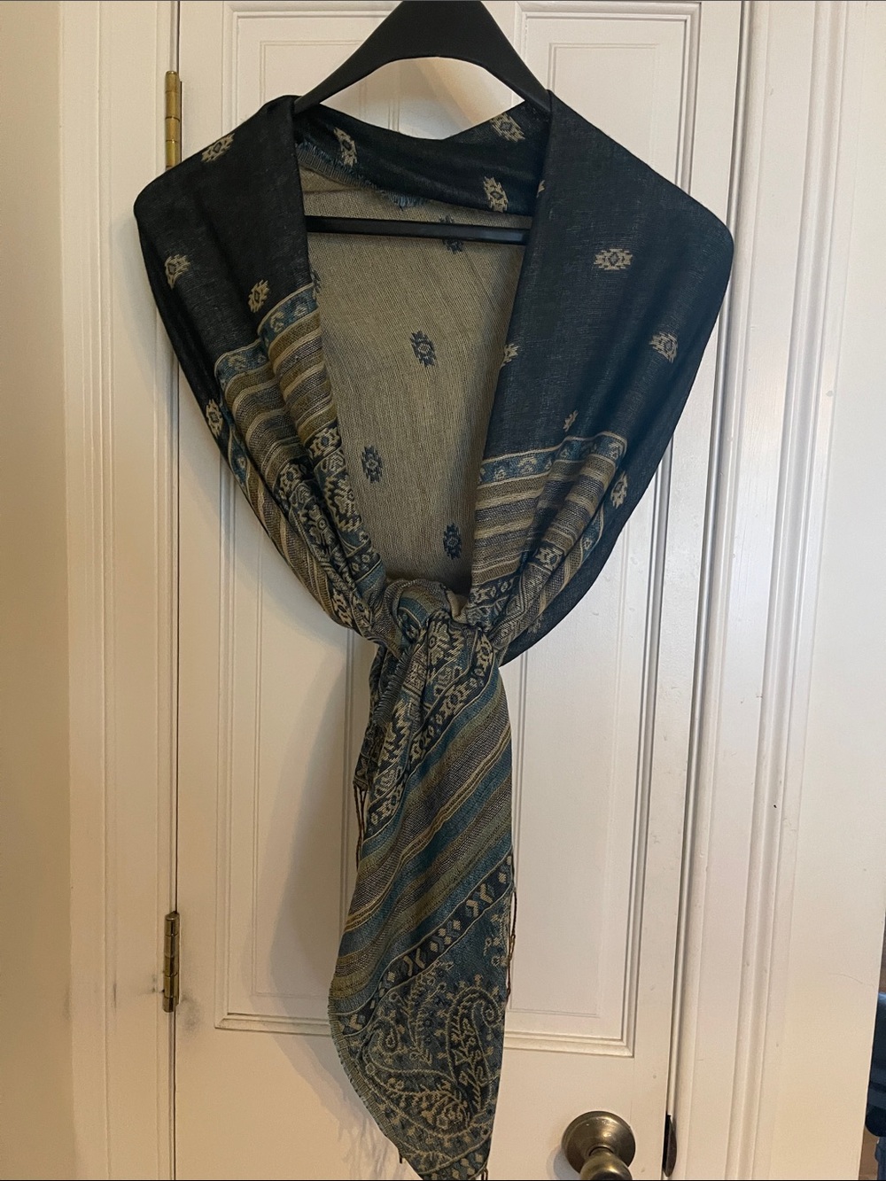 Pashmina scarf